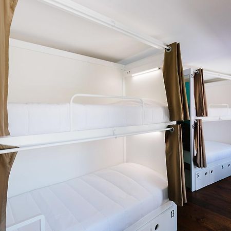 Lisbon South Hostel Almada Eksteriør bilde