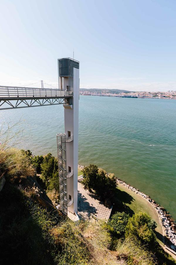 Lisbon South Hostel Almada Eksteriør bilde
