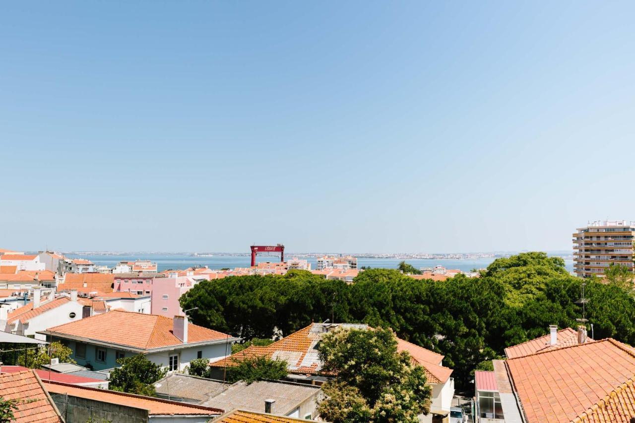 Lisbon South Hostel Almada Eksteriør bilde